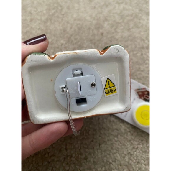 Merry Moments Ceramic Gingerbread House Nostalgic Ornament Brown NWT - Picture 4 of 12